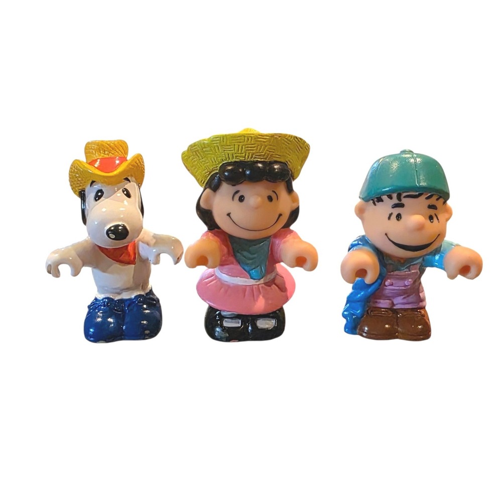 Peanuts Snoopy Lucy Linus Mini Figures Set 3 pcs Garden Farm VTG‎